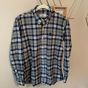PROPERLY Tied classic flannel shirt